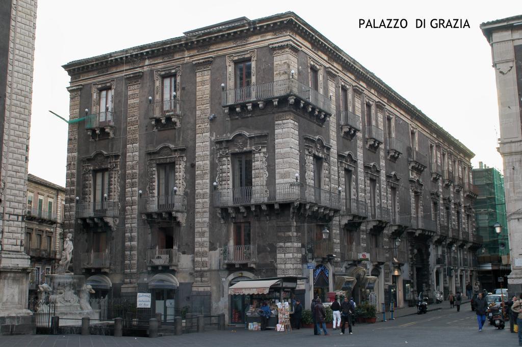 Duomo Housing Catania Apartment Стая снимка